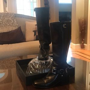 Michael Kors leather boots size 9